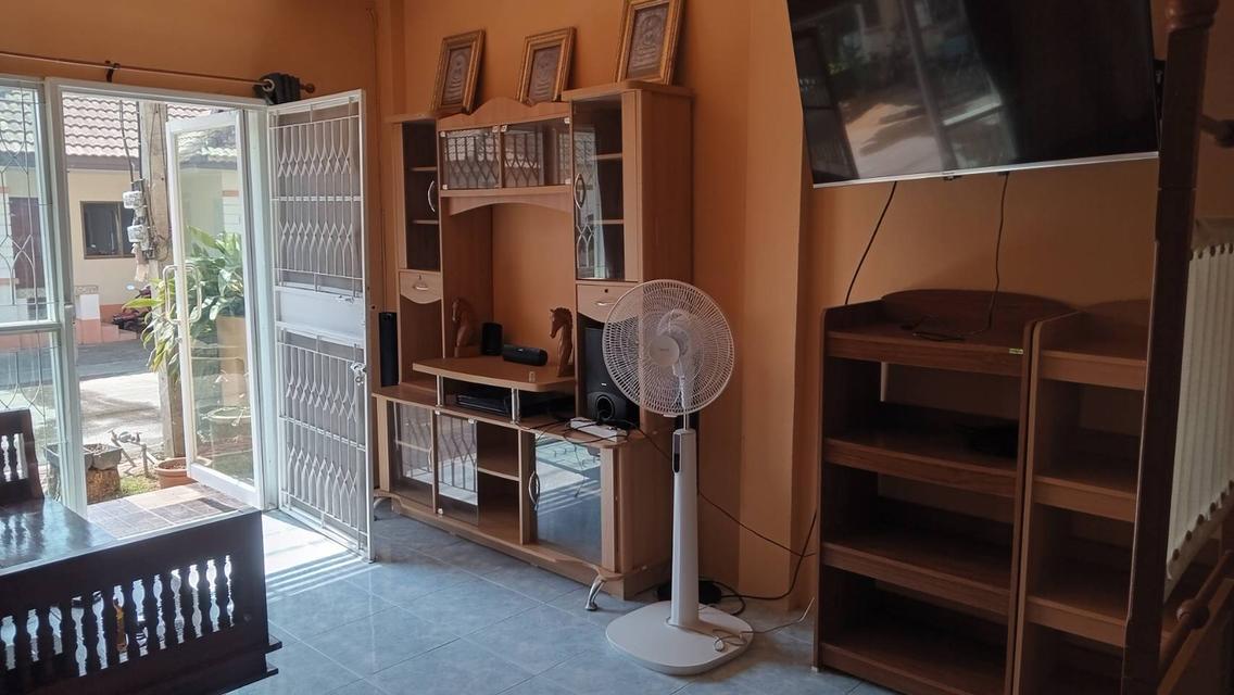 ทาวน์เฮ้าส์ขนาด ๓ ห้องนอน ๒ ห้องน้ำ 2