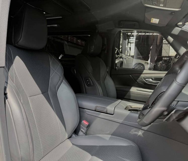 Toyota Vellfire Z Premier ปี 2024 รูปที่ 11