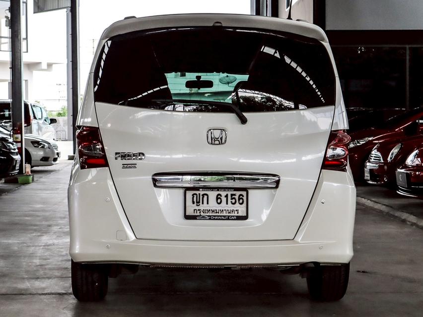 2011 HONDA FREED 1.5E 17