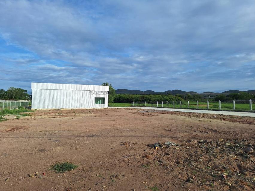 ที่ดินพร้อมโกดังเนื้อที่6ไร่ 4