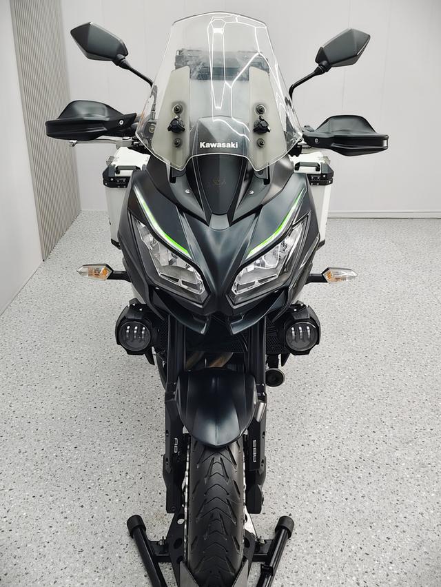 KAWASAKI VERSYS650 ปี2017 รถบ้านแท้มือเดียวเข้าเซอร์วิสเช็คระยะมาไม่เคยขาดมีบุ๊คเซอร์วิสยืนยัน รูปที่ 3