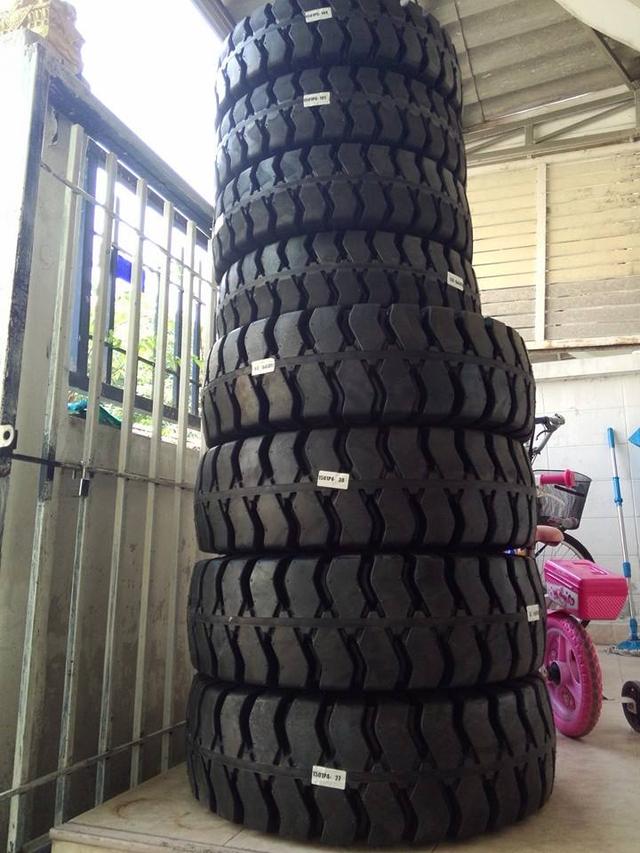 ยางตันดำ ยางตันโฟล์คลิฟท์ ล้อForklift 7