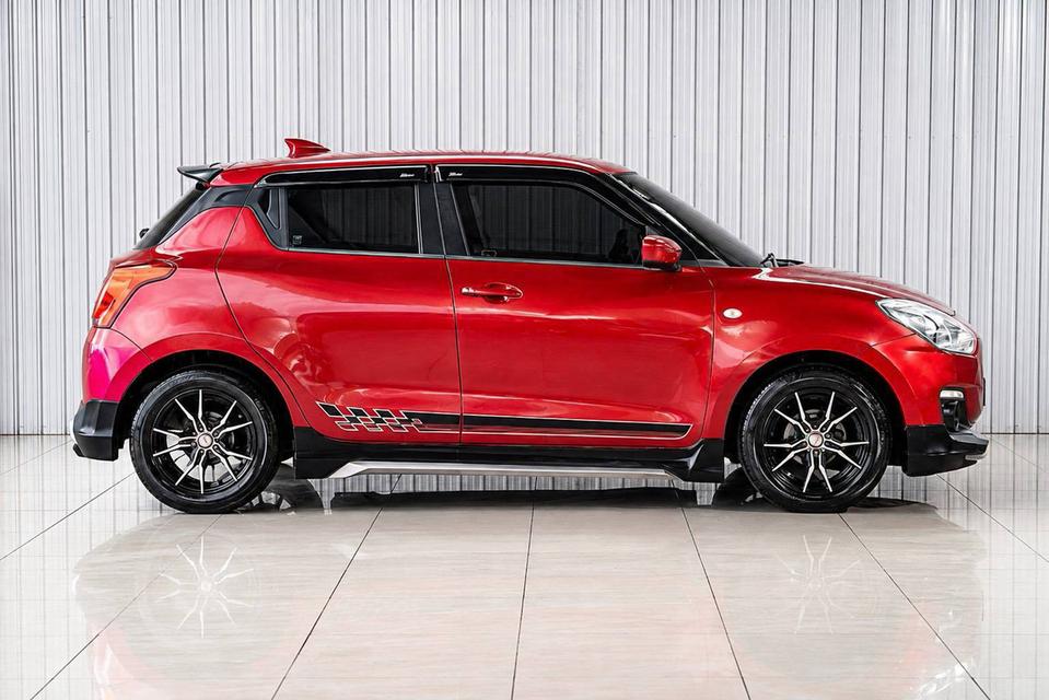 #SUZUKI #SWIFT, 1.2 GL SPORT EDITION ปี 2020 สีแดง โฉม ปี18-ปัจจุบันรถสวย มือเดียวป้ายแดง รูปย่อยที่ 4