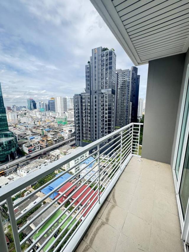 ขาย condo mark รัชดา แอร์พอร์ตลิ้งค์ ชั้น19 ห้องมุม 56.72ตรม. 2นอน สภาพใหม่ 6