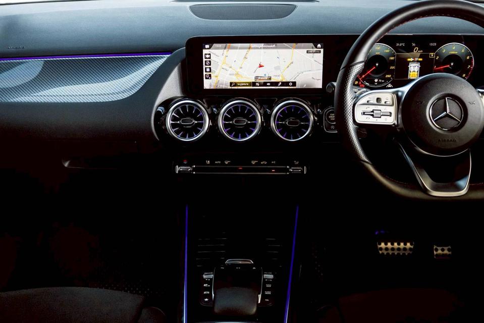 รหัสรถ PR4217 Mercedes-Benz GLA 200 AMG Dynamic W247 (2023) รูปที่ 13