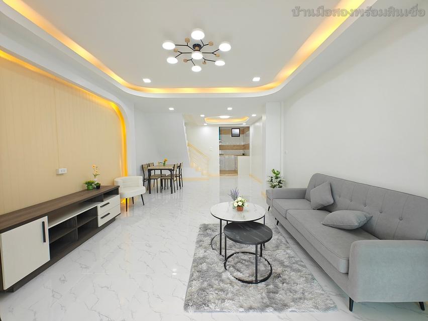 ทาวน์เฮ้าส์รามอินทรา21 11