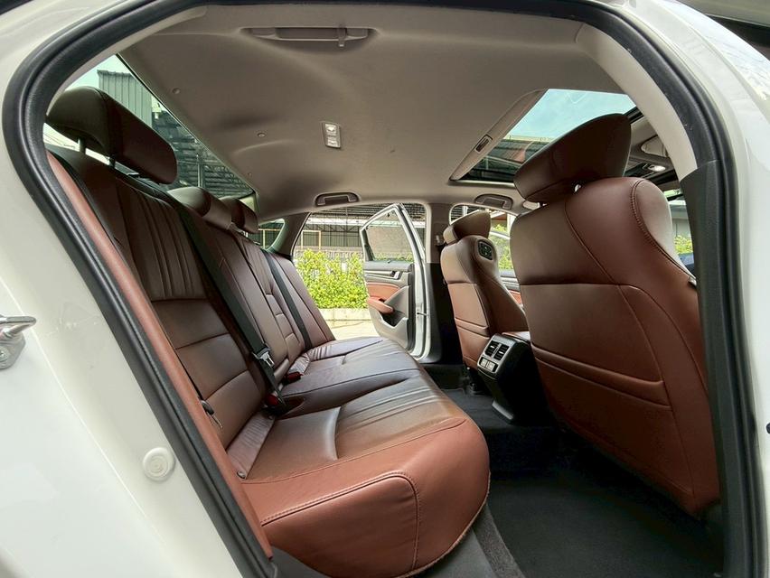 Honda Accord 2.0 Hybrid Tech Top Subroof 2021 11
