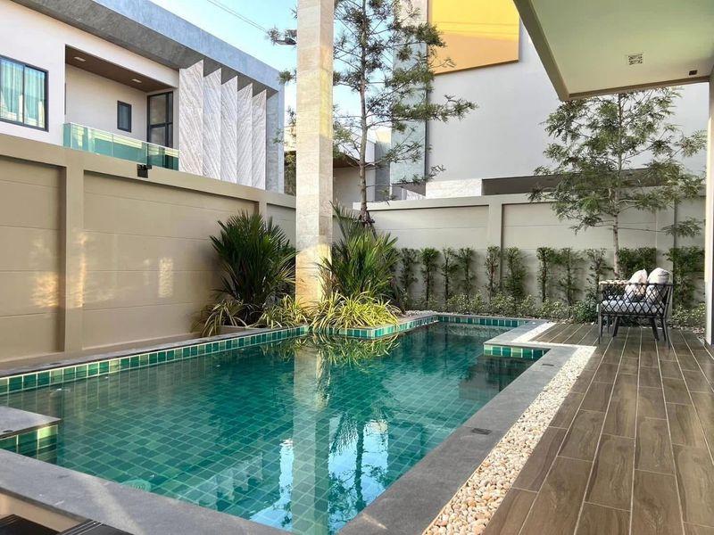 For rent pool villa style modern Najomtien 85,000/month 6