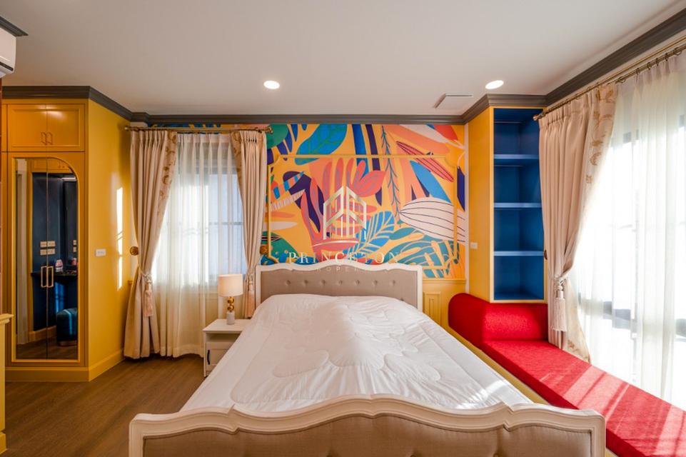 Luxury House for Sale or Rent Nantawan Rama 9 New Krungthep Kreetha 11