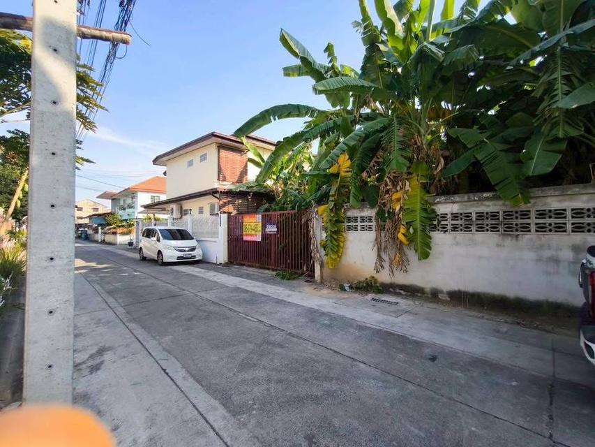 ขายด่วนที่ดินใกล้รถไฟฟ้า42.7 ตารางวา ติดคอนกรีตสาธารณะ แจ้งวัฒนะ-ปากเกร็ด 36 นนทบุรี 3