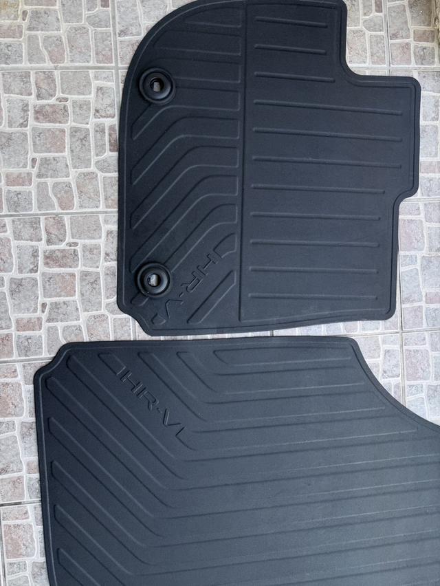 ชุดพรมปูพื้นห้องโดยสาร Honda HR-V e:HEV รุ่นปี 2025 3