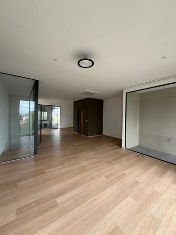 ให้เช่าโฮมออฟฟิศ 4 ชั้น 527 ตร.ม. มีลิฟต์ ย่านนาคนิวาส ติดถนนหลัก ใกล้เลียบด่วน 6