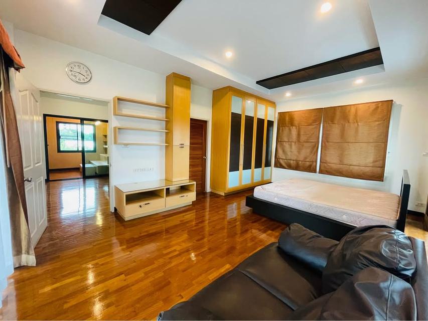 ให้เช่าบ้านเดี่ยว 3 ชั้น หลังใหญ่  ซ.รัชดา 32 พร้อมเข้าอยู่ สิ้น พ.ค. 7