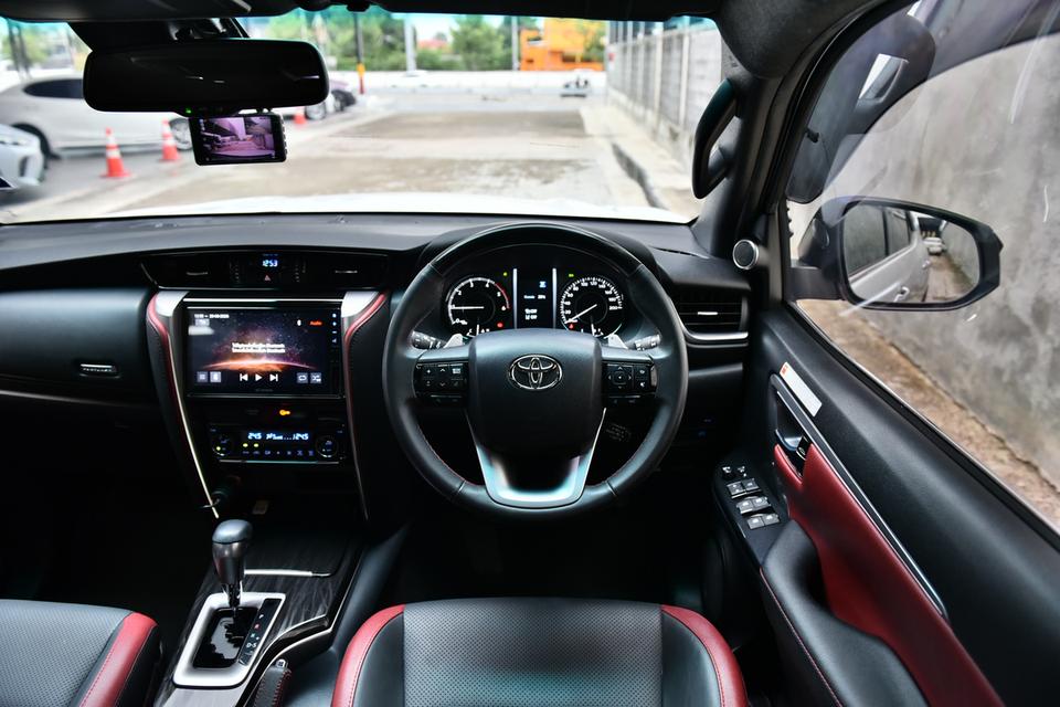 FORTUNER LEGENDER BLACK TOP ทะเบียนคืน รูปที่ 19