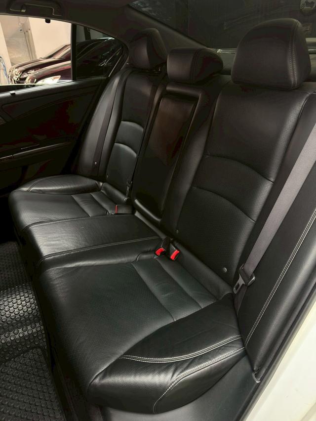 HONDA ACCORD 2.0 EL ปี2014 มือเดียวตั้งแต่ป้ายแดง !!! 7