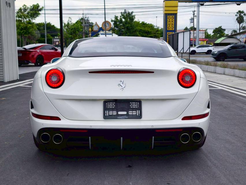 รหัสรถ KPV53 2015 FERRARI CALIFORNIA T 3.9  9
