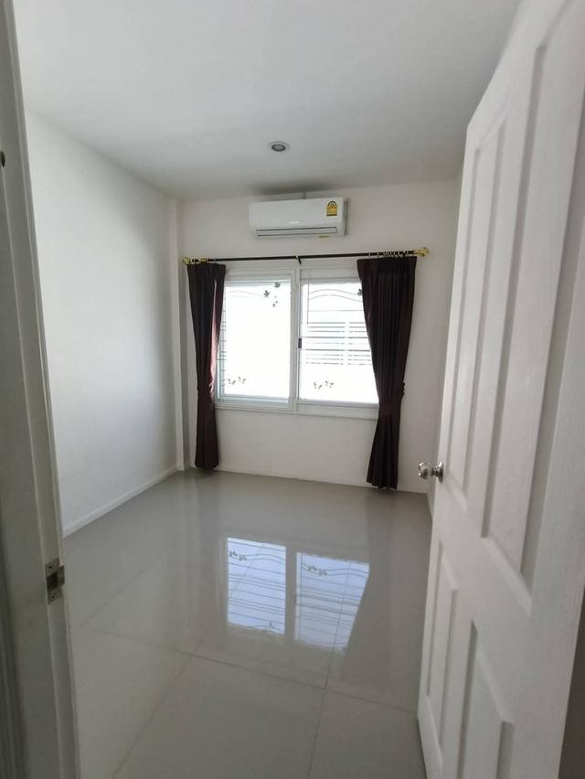 ให้เช่าทาวน์โฮมหมู่บ้านพาทาโกเนีย 5 ถนนเลียบคลองสอง 3 ห้องนอน 2 ห้องน้ำ 9