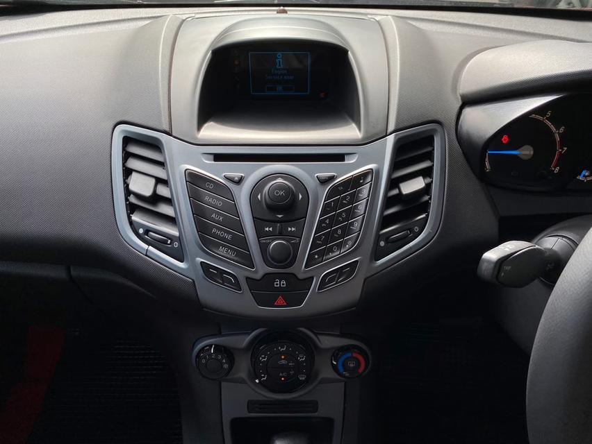 Ford Fiesta  รุ่น  Trend เกียร์อัตโนมัติ เครื่อง1.5cc.เบนซิน ปี2011 คะ   8