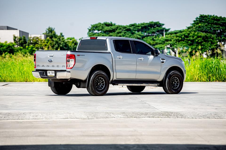 Ford Ranger 2.2 XLT Hi-Lander Double Cab เกียร์ AT ปี2017 สีเทา สภาพดีมากๆ