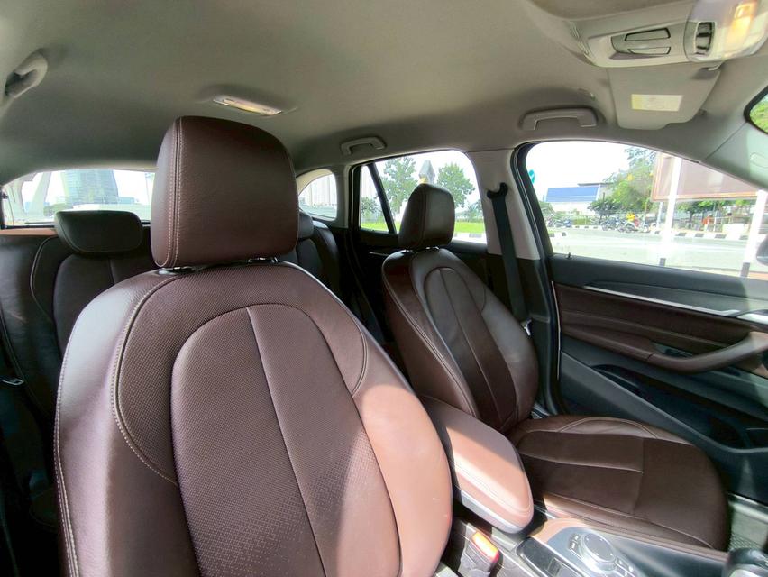 รถเข้าใหม่! BMW X1 sDrive18d X-Line 2019 สีขาว 10