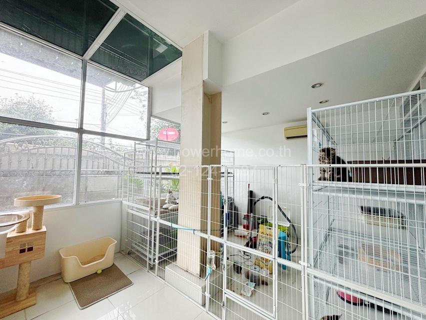 ที่ดิน พร้อมตึก 2 ชั้น ซ. จรัญสนิทวงศ์ 50 ถนนจรัญสนิทวงศ์ แขวงบางยี่ขัน เขตบางพลัด กรุงเทพฯ 10
