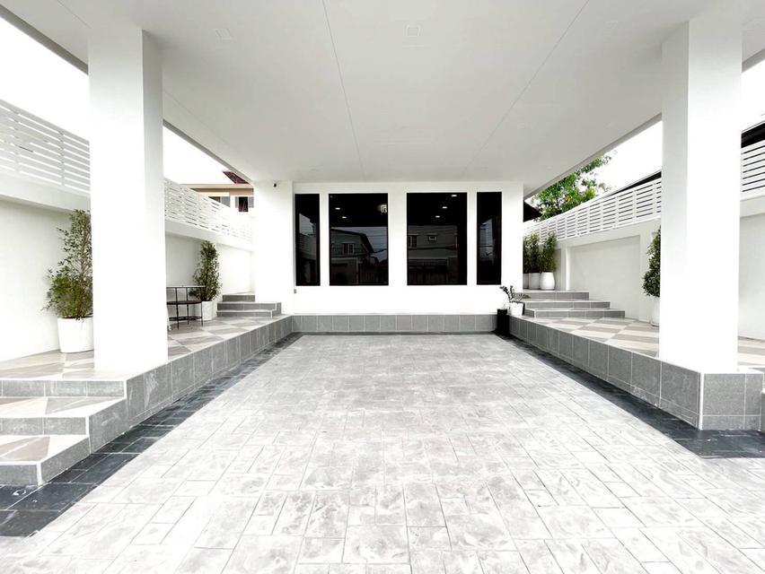 ขายทาวน์โฮม 3 ชั้น ใกล้หมู่บ้านนักกีฬาแหลมทอง บ้านรีโนเวทใหม่พร้อมอยู่ (N.1874) 2