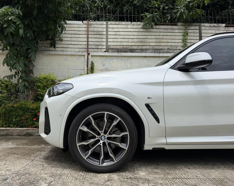BMW X3 xDrive20d M Sport Lci ปี 22 สีขาวMileage 66,xxx Km. เข้าศูนย์ตลอด ไม่เคยทำสี รูปที่ 6