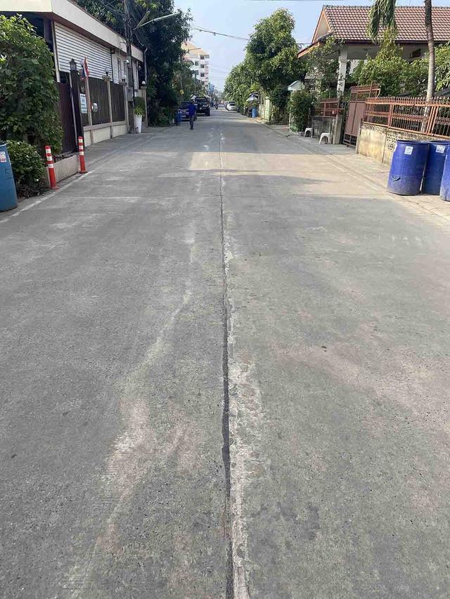 ให้เช่าโกดัง เก็บสินค้า อยู่ธัญญะคลอง4 ถนนรังสิตนครนายก  ใกล้ถนนใหญ่ ปทุมธานี ใกล้โลตัสคลอง4 2