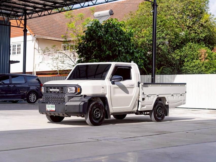 Toyota Hilux Champ 2.7 SWB ปีจด 2025 9