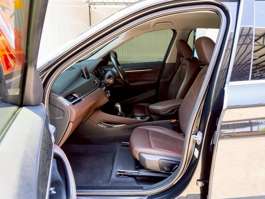 BMW X1 sDrive18d XLine ปีจด 2020 Sถบ้านเจ้าของเดียว สภาพสวย สีเดิม ไม่มีอุบัติเหตุ รูปที่ 10