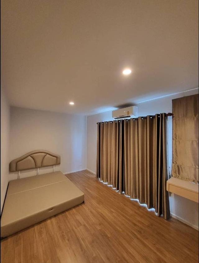 ขาย/ให้เช่า ทาวน์โฮม 3 ชั้น บ้านกลางเมือง (รามอินทรา-วัชรพล) 3 ห้องนอน ใกล้ แฟชั่นไอส์แลนด์ โทร 095-9166677 3