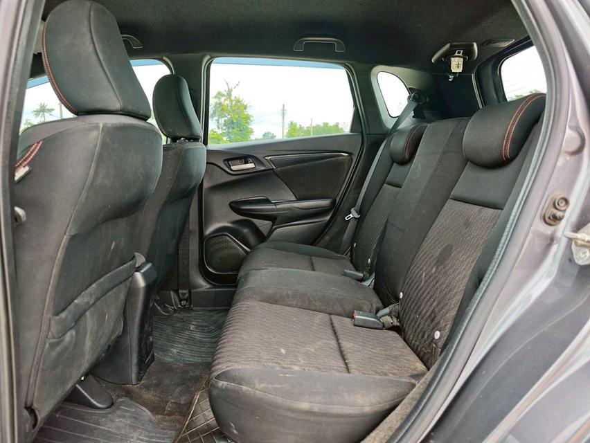 HONDA  JAZZ GK 1.5 RS PLUS (MNC) Y2019 สีเทาออโต้  12