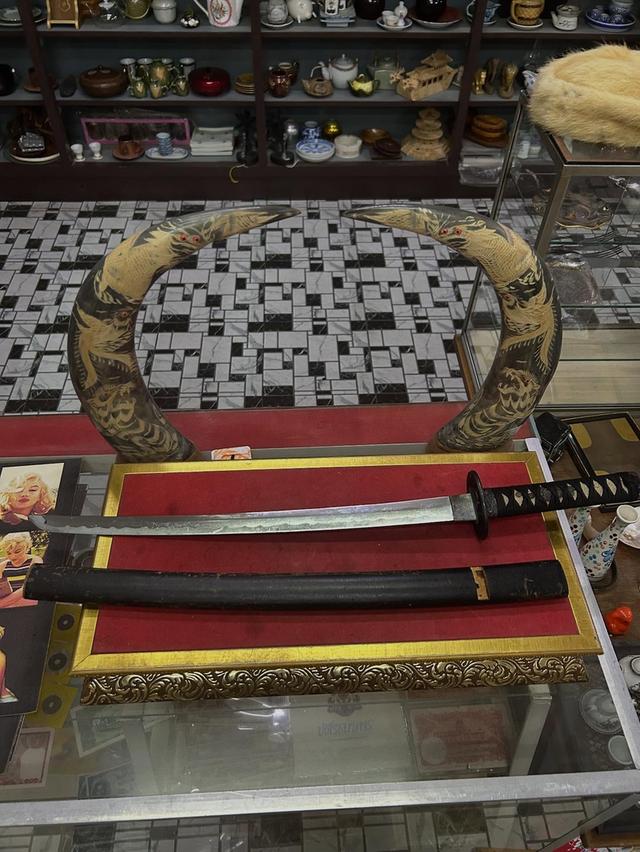 ดาบซามูไร ดาบคาตานะ ฝีกไม้ ด้ามหนังกระเบน (ตำหนิตรงปอกตามภาพ)