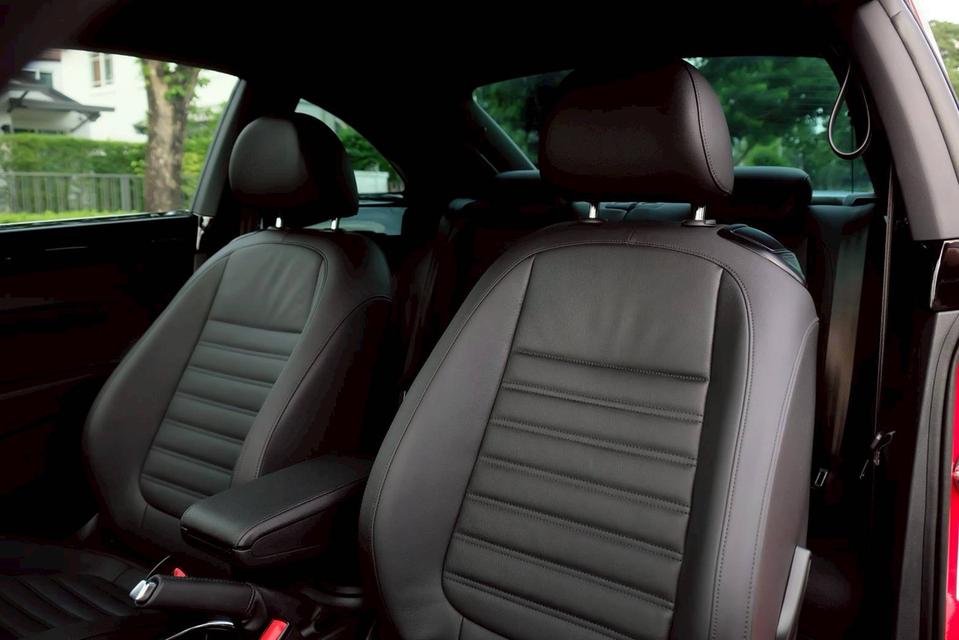 รหัสรถ PR75 VW Beetle 1.4 TSI Turbo R-Line ปี 2021