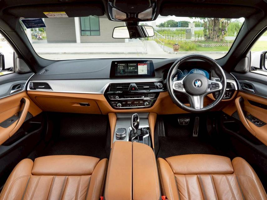 BMW 530e 2.0 M Sport Plug-in Hybrid ปี 2018 14