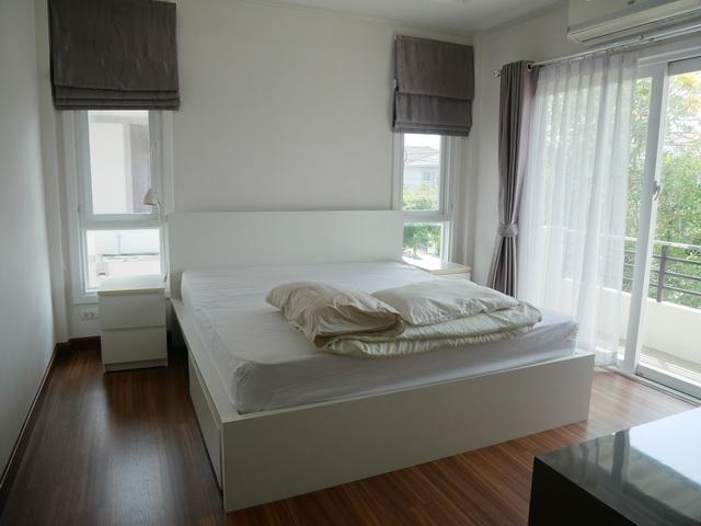 ขายบ้านเดี่ยว 2 ชั้น หมู่บ้านศุภาลัย ไพรด์ บางนา-ลาดกระบัง  เนื้อที่ 56.9 ตร.วา ซ. ลาดกระบัง 54 ต.ศีรษะจรเข้น้อย อ.บางเสาธง จ.สมุทรปราการ 8