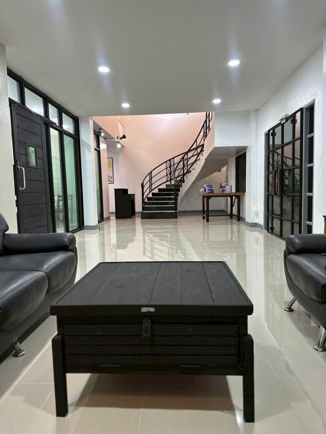 ให้เช่าบ้านเดี่ยว 2 ชั้น 50 ตร.ว. สุทธิสาร–ลาดพร้าว 64 ใกล้ เซ็นทรัล อีสต์วิลล์ 3