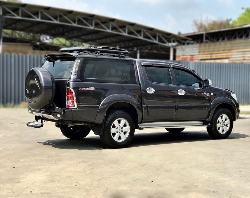 2011 TOYOTA  VIGO 2.5E PRERUNNER 12