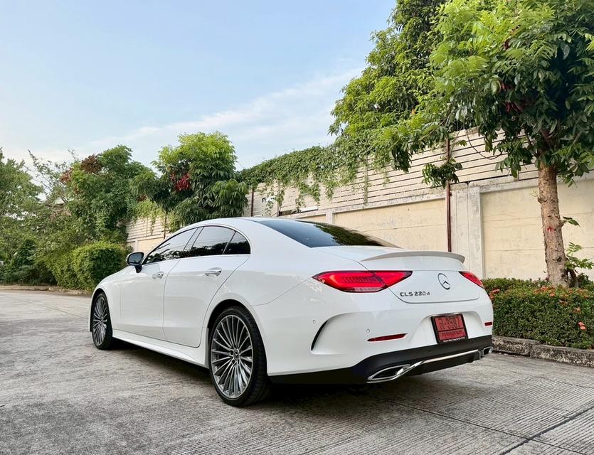 รหัสรถ AP3597 Benz CLS220d AMG ปี 2024 รูปที่ 2