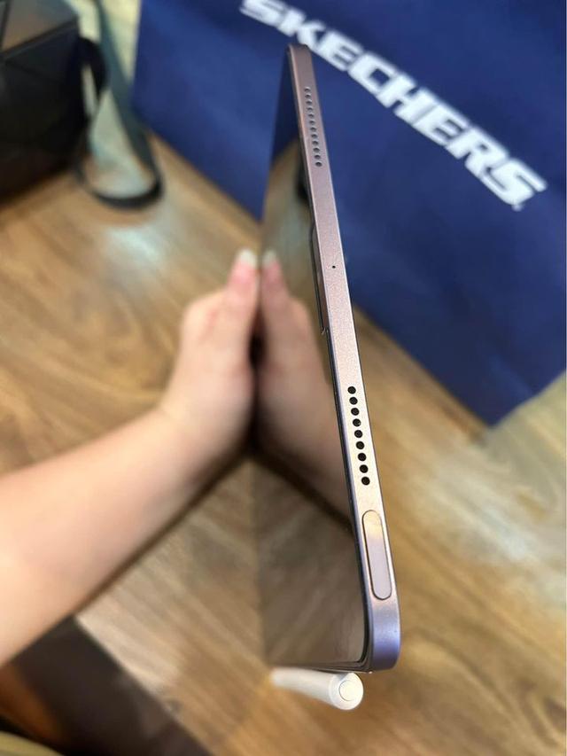 Ipad Air5 สีม่วง 3