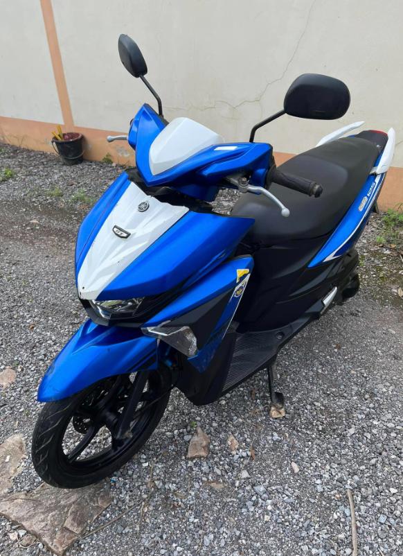 Yamaha GT125 สีน้ำเงิน 2