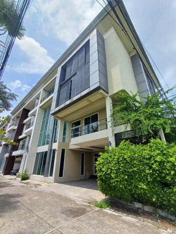 ขายโฮมออฟฟิต4ชั้นห้องมุม 600 ตร.ม.ย่านรามอินทราใกล้แฟชั่นไอแลนส์,MRTวงแหวนรามอินทรา 6