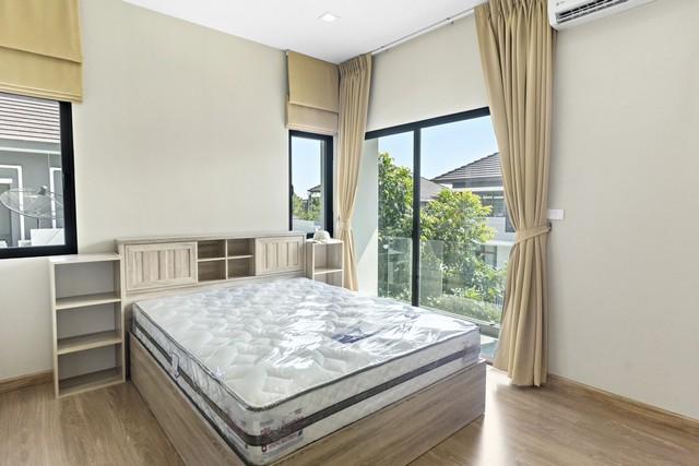 ให้เช่า บ้าน โครงการ ออร่า รามคำแหง 94 Aura ใกล้รถไฟฟ้า MRT สัมมากร หน้าบ้านหันไปทิศใต้ เหมาะพักอาศัย 8