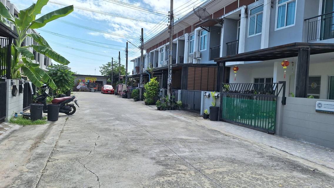 ขายทาวน์เฮ้าส์ 2 ชั้น หมู่บ้าน ณ.ราธร สุวินทวงศ์ 23 (เฟสใหม่)(N.821) 1