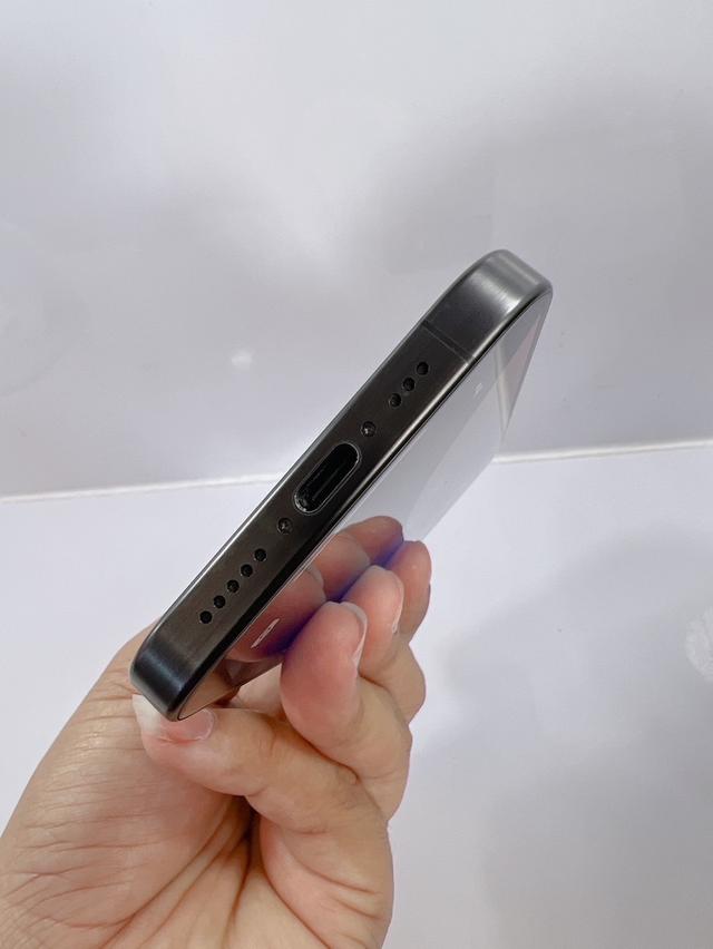 iPhone 15Pro  8