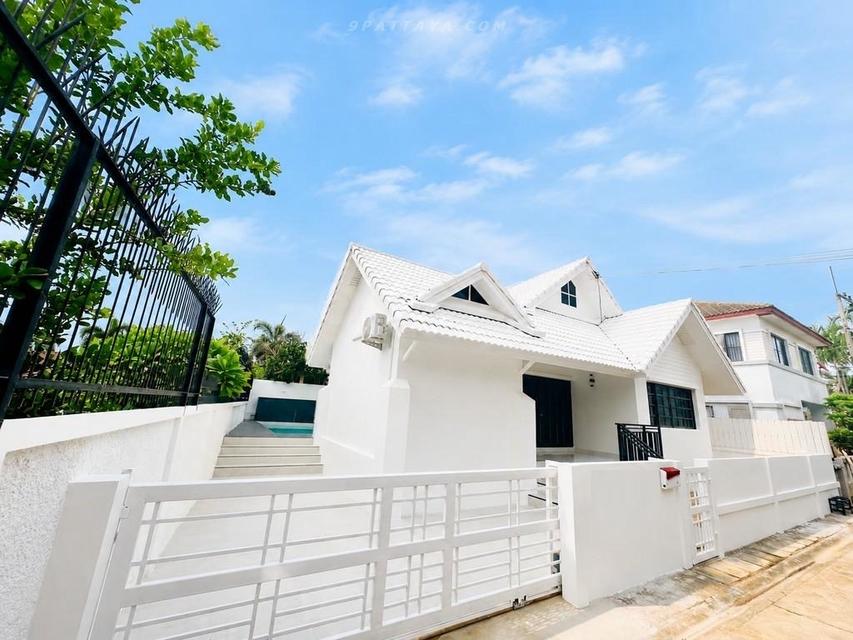 For Sale — Single-Storey Pool Villa at Central Park 4, Pool Villa Pattaya 64sqw 3bedrooms 2bathroomsSuitable for living or investment 11