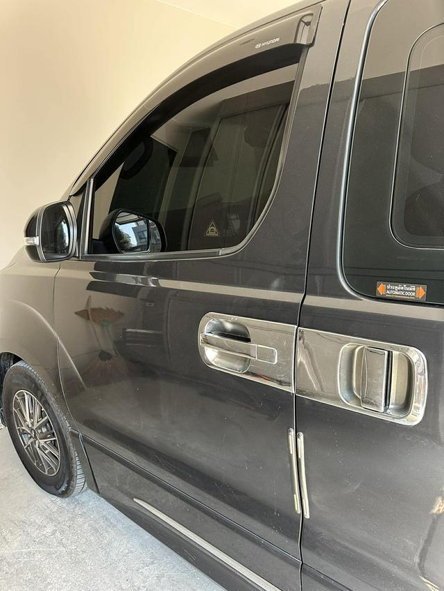 รถยนต์ Hyundai h1 elite ปี 2019 รูปที่ 6