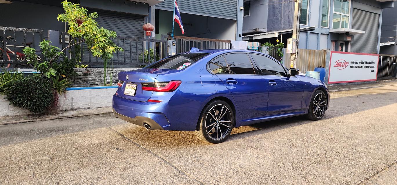 ขายรถbmw 330e m sport เจ้าของขายเอง มือสอง 6