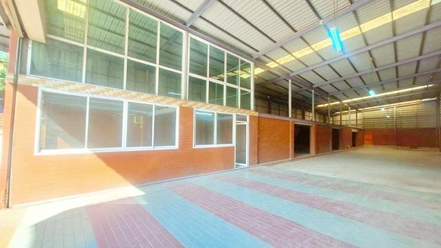 รถเทเลอร์ได้ ตลาดท่าเสา 700 ม. โกดัง โรงงาน รง.4 2400 ตร.ม กระทุ่มแบน ดอนไก่ดี 1.2 กม. 3