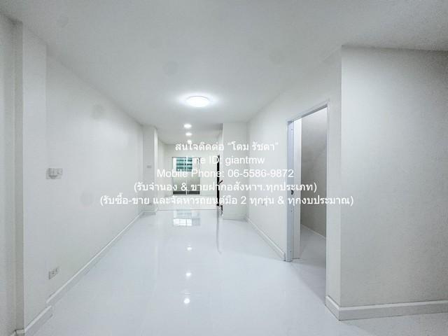 Townhome ขายทาวน์โฮม 2 ชั้น รีโนเวทใหม่ ใกล้ถนนประดิษฐ์มนูธรรม และ MRT ลาดพร้าว 71 17 ตร.ว. 2 น 2 น้ำ 1 จอดรถ ราคา 3.99  2